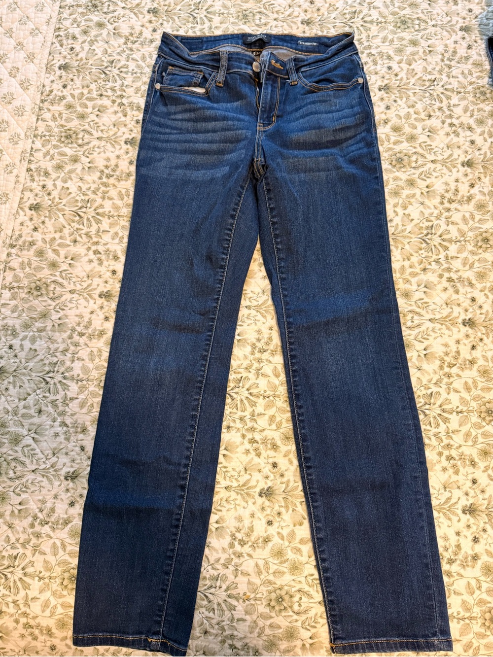 Judy Blue Dark Indigo Straight Leg Jeans